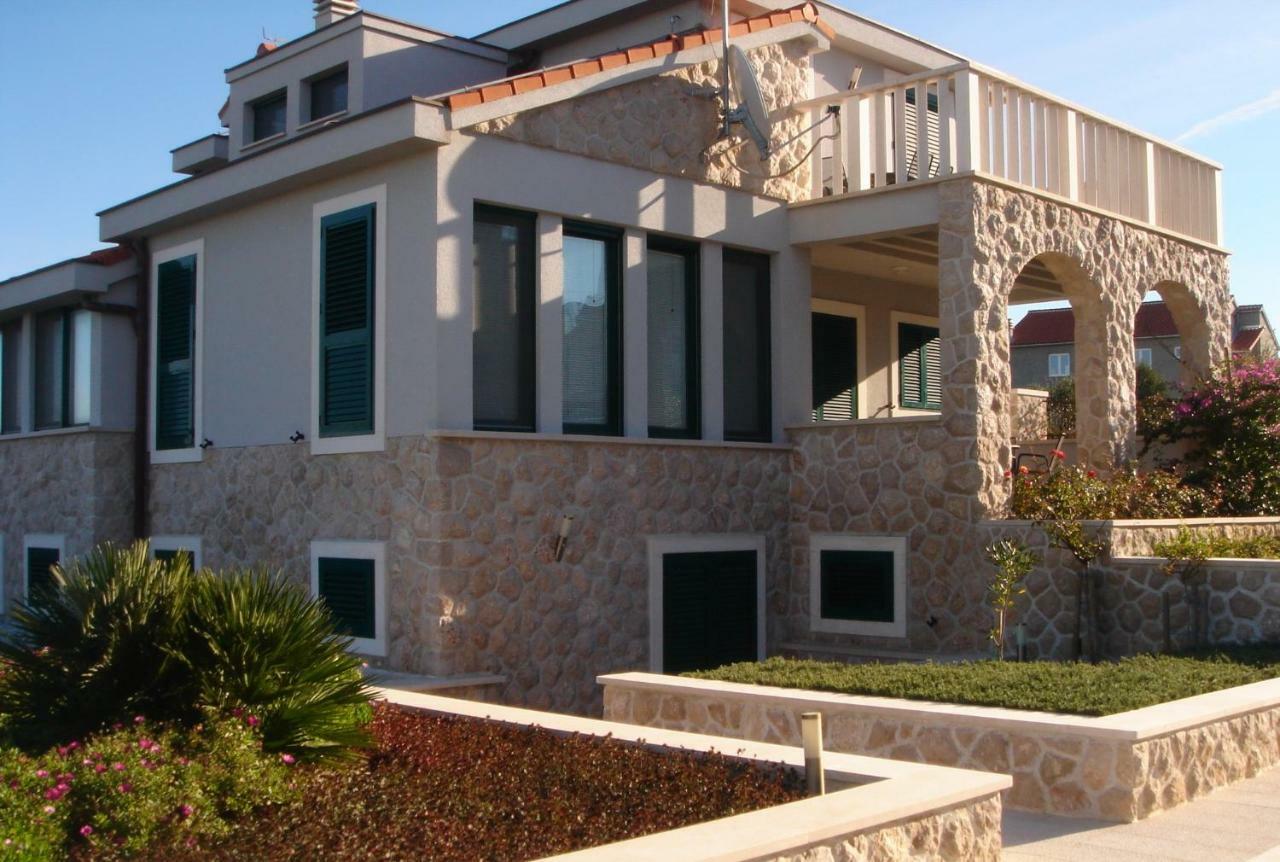 Lucija Apartment