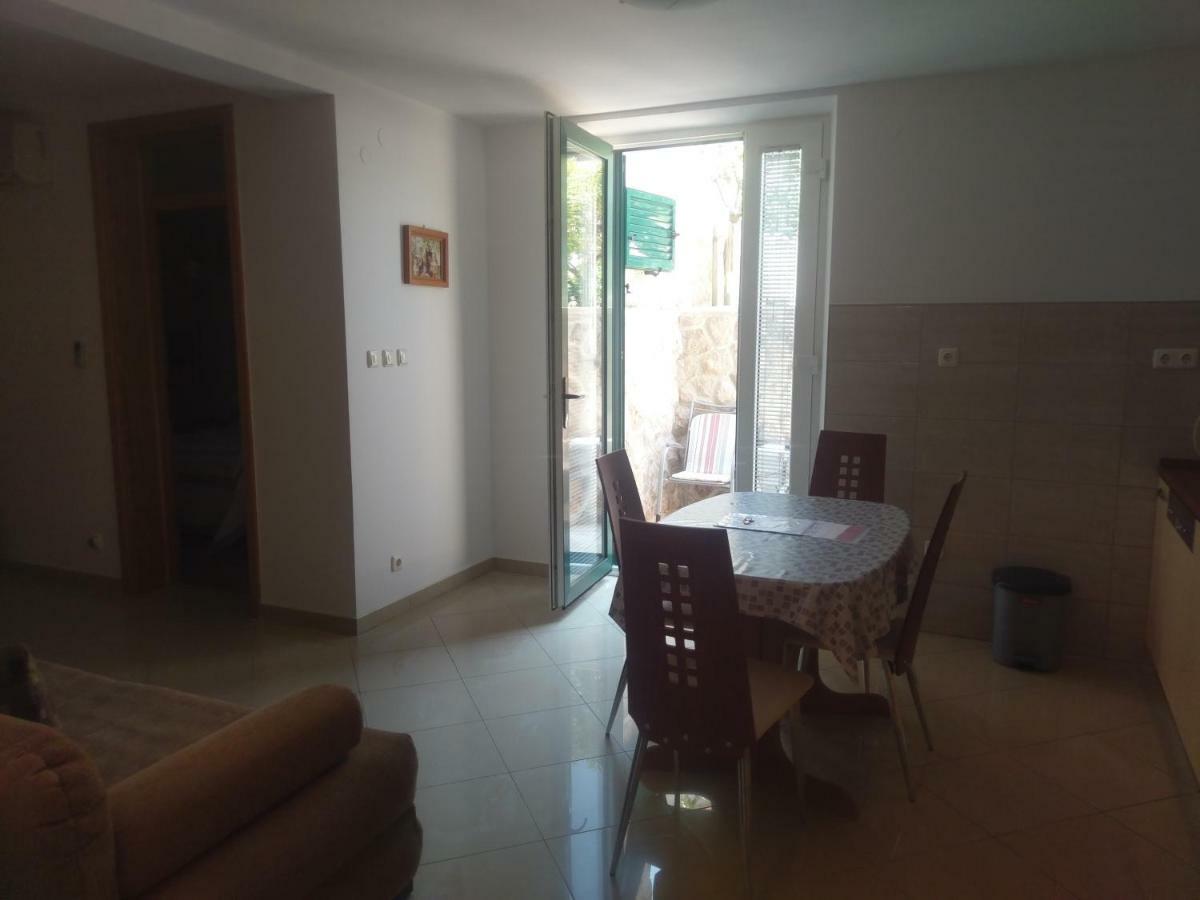Apartment Lucija
